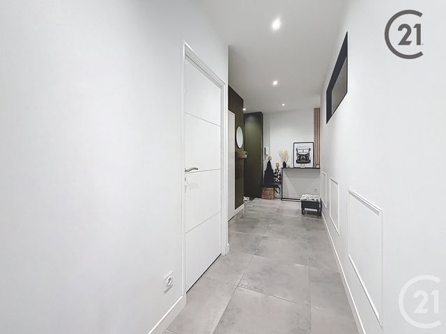 Appartement à vendre - 6 pièces - 150.0 m2 - TROYES - 10 - CHAMPAGNE-ARDENNE - Century 21 Martinot Immobilier