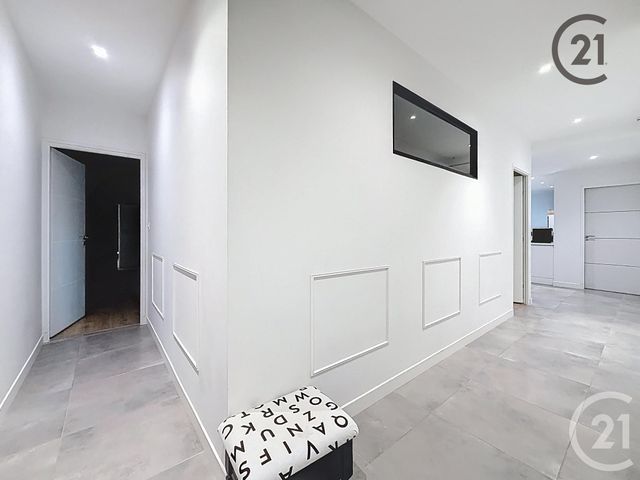 Appartement à vendre - 6 pièces - 150.0 m2 - TROYES - 10 - CHAMPAGNE-ARDENNE - Century 21 Martinot Immobilier