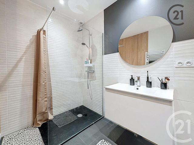 Appartement à vendre - 6 pièces - 150.0 m2 - TROYES - 10 - CHAMPAGNE-ARDENNE - Century 21 Martinot Immobilier