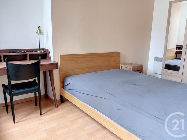 Appartement F4 à louer - 4 pièces - 67.4 m2 - TROYES - 10 - CHAMPAGNE-ARDENNE - Century 21 Martinot Immobilier