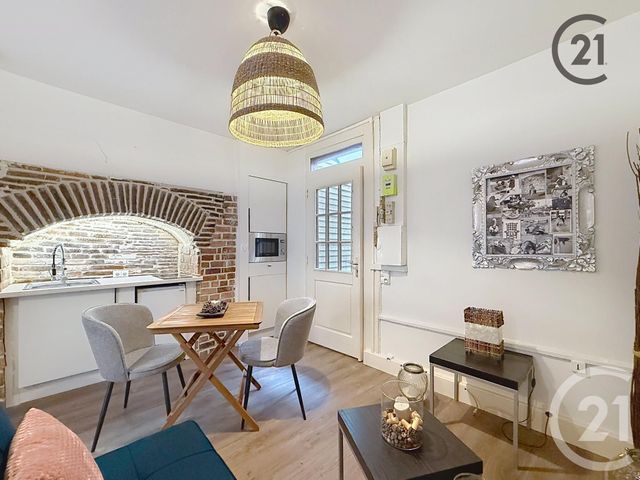 Appartement F1 à vendre - 1 pièce - 23.21 m2 - TROYES - 10 - CHAMPAGNE-ARDENNE - Century 21 Martinot Immobilier