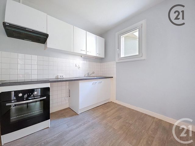 Appartement F3 à vendre - 3 pièces - 63.0 m2 - TROYES - 10 - CHAMPAGNE-ARDENNE - Century 21 Martinot Immobilier