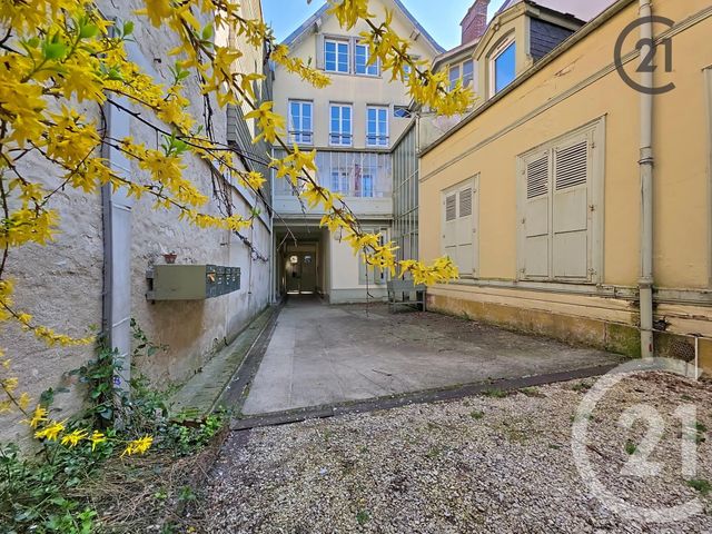 Appartement F3 à vendre - 3 pièces - 63.0 m2 - TROYES - 10 - CHAMPAGNE-ARDENNE - Century 21 Martinot Immobilier