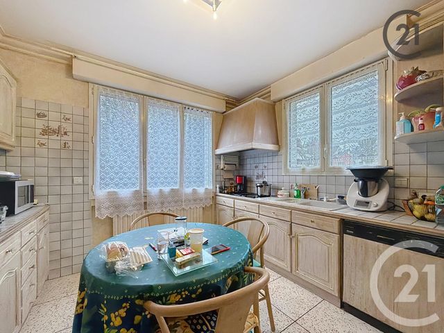 maison à vendre - 7 pièces - 173.0 m2 - STE SAVINE - 10 - CHAMPAGNE-ARDENNE - Century 21 Martinot Immobilier