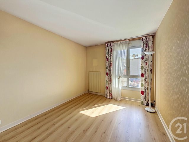 Appartement F5 à vendre - 5 pièces - 95.0 m2 - TROYES - 10 - CHAMPAGNE-ARDENNE - Century 21 Martinot Immobilier