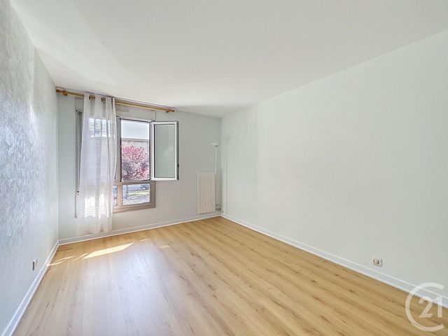 Appartement F5 à vendre - 5 pièces - 95.0 m2 - TROYES - 10 - CHAMPAGNE-ARDENNE - Century 21 Martinot Immobilier