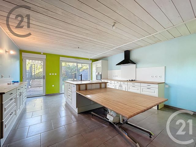 Appartement F5 à vendre - 4 pièces - 84.0 m2 - BUCHERES - 10 - CHAMPAGNE-ARDENNE - Century 21 Martinot Immobilier