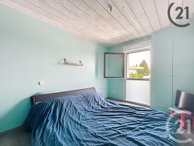 Appartement F5 à vendre - 4 pièces - 84.0 m2 - BUCHERES - 10 - CHAMPAGNE-ARDENNE - Century 21 Martinot Immobilier