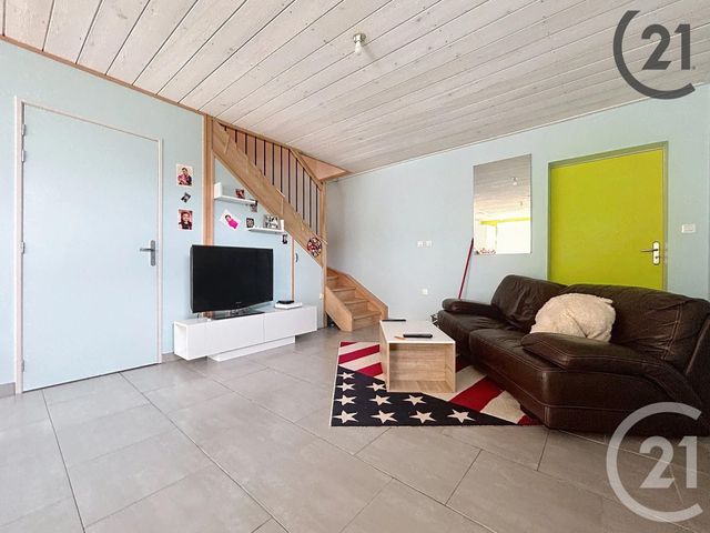 Appartement F5 à vendre - 4 pièces - 84.0 m2 - BUCHERES - 10 - CHAMPAGNE-ARDENNE - Century 21 Martinot Immobilier