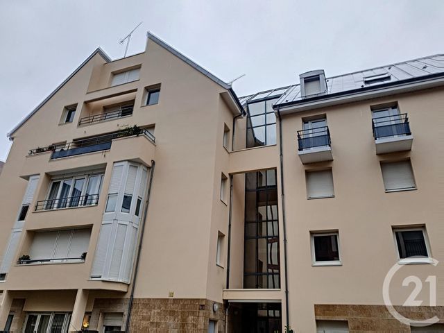 Appartement F3 à louer - 3 pièces - 60.0 m2 - TROYES - 10 - CHAMPAGNE-ARDENNE - Century 21 Martinot Immobilier