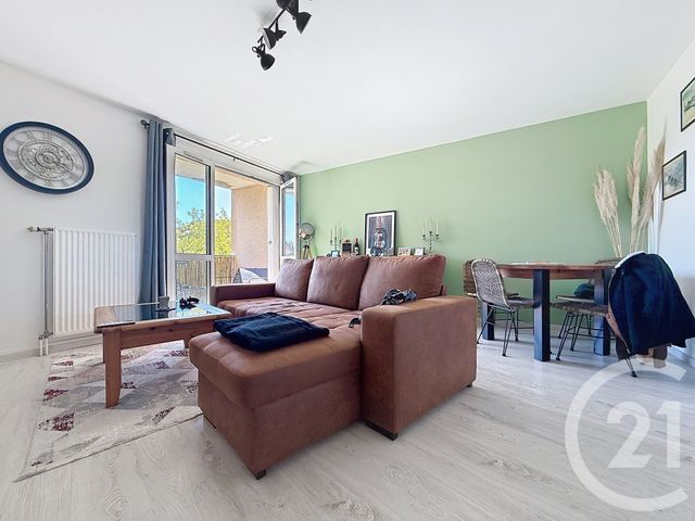Appartement F3 à louer - 4 pièces - 72.0 m2 - TROYES - 10 - CHAMPAGNE-ARDENNE - Century 21 Martinot Immobilier