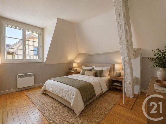 Appartement F5 à vendre - 4 pièces - 103.85 m2 - TROYES - 10 - CHAMPAGNE-ARDENNE - Century 21 Martinot Immobilier