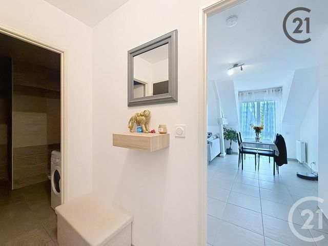 Appartement à louer - 2 pièces - 43.11 m2 - TROYES - 10 - CHAMPAGNE-ARDENNE - Century 21 Martinot Immobilier