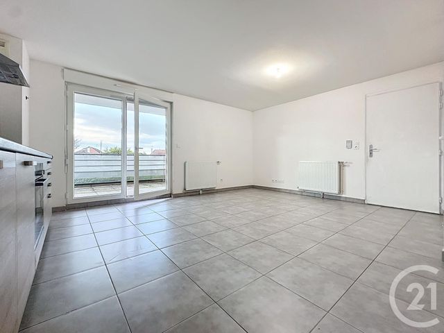Appartement F2 à louer - 2 pièces - 41.11 m2 - TROYES - 10 - CHAMPAGNE-ARDENNE - Century 21 Martinot Immobilier