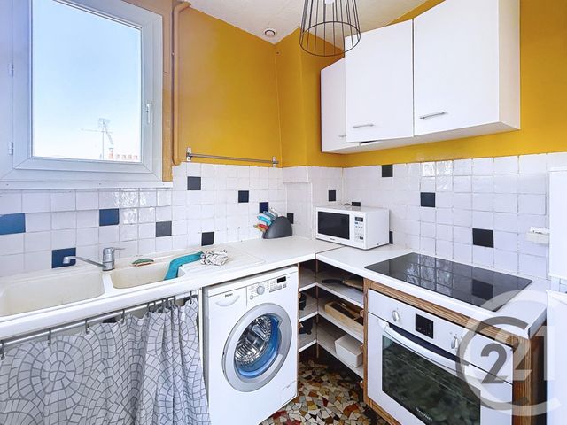 Appartement à vendre - 3 pièces - 52.0 m2 - TROYES - 10 - CHAMPAGNE-ARDENNE - Century 21 Martinot Immobilier