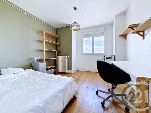 Appartement à vendre - 3 pièces - 52.0 m2 - TROYES - 10 - CHAMPAGNE-ARDENNE - Century 21 Martinot Immobilier
