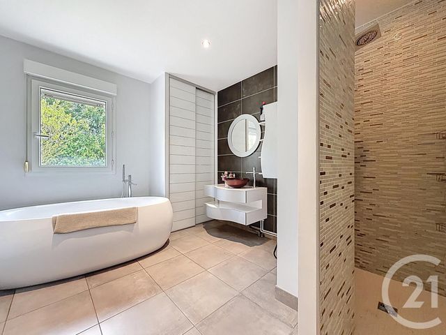 maison à vendre - 6 pièces - 180.0 m2 - VILLECHETIF - 10 - CHAMPAGNE-ARDENNE - Century 21 Martinot Immobilier