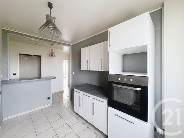 Appartement F3 à vendre - 3 pièces - 71.0 m2 - TROYES - 10 - CHAMPAGNE-ARDENNE - Century 21 Martinot Immobilier