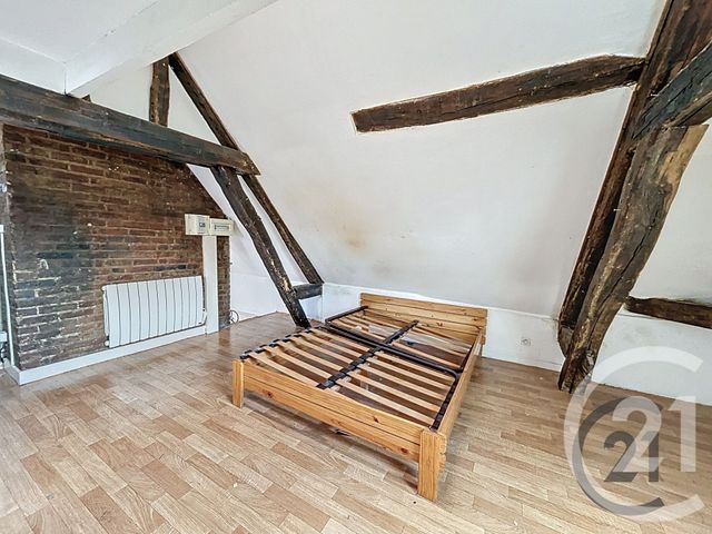 Appartement F1 à vendre - 1 pièce - 57.0 m2 - TROYES - 10 - CHAMPAGNE-ARDENNE - Century 21 Martinot Immobilier