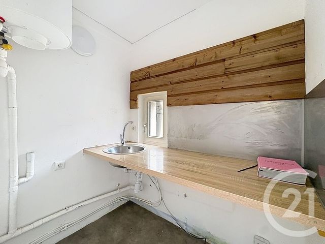 Appartement F1 à vendre - 1 pièce - 24.3 m2 - TROYES - 10 - CHAMPAGNE-ARDENNE - Century 21 Martinot Immobilier