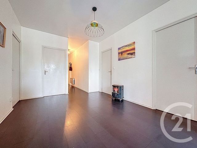 Appartement à vendre - 4 pièces - 84.0 m2 - TROYES - 10 - CHAMPAGNE-ARDENNE - Century 21 Martinot Immobilier