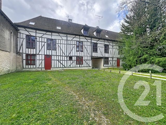 Appartement Studio à vendre - 1 pièce - 24.0 m2 - TROYES - 10 - CHAMPAGNE-ARDENNE - Century 21 Martinot Immobilier