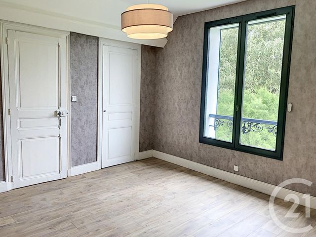 maison à louer - 6 pièces - 168.26 m2 - 51 - CHAMPAGNE-ARDENNE - Century 21 Martinot Immobilier