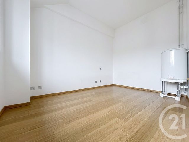 Appartement F1 à louer - 2 pièces - 28.8 m2 - TROYES - 10 - CHAMPAGNE-ARDENNE - Century 21 Martinot Immobilier