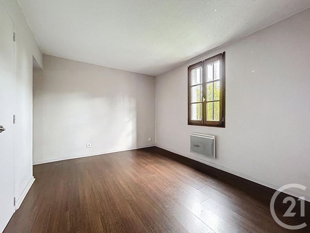 Appartement F3 à louer - 3 pièces - 87.2 m2 - TROYES - 10 - CHAMPAGNE-ARDENNE - Century 21 Martinot Immobilier