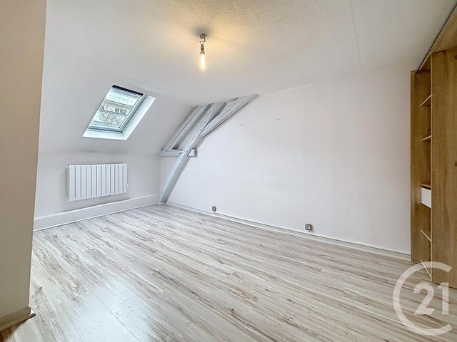 Appartement F2 à louer - 2 pièces - 40.72 m2 - TROYES - 10 - CHAMPAGNE-ARDENNE - Century 21 Martinot Immobilier