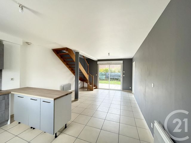 maison à louer - 3 pièces - 70.0 m2 - ROSIERES PRES TROYES - 10 - CHAMPAGNE-ARDENNE - Century 21 Martinot Immobilier