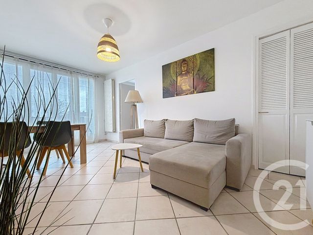 Appartement F3 à vendre - 3 pièces - 53.61 m2 - TROYES - 10 - CHAMPAGNE-ARDENNE - Century 21 Martinot Immobilier