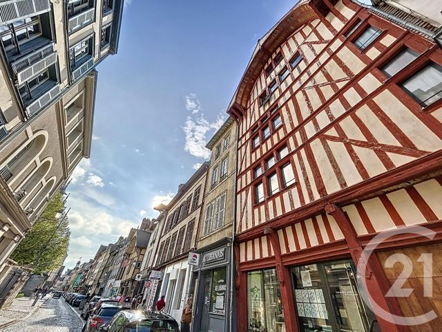 Appartement F4 à louer - 5 pièces - 115.0 m2 - TROYES - 10 - CHAMPAGNE-ARDENNE - Century 21 Martinot Immobilier