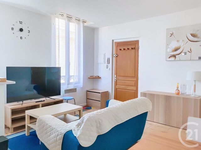 Appartement F2 à louer - 2 pièces - 30.1 m2 - STE SAVINE - 10 - CHAMPAGNE-ARDENNE - Century 21 Martinot Immobilier