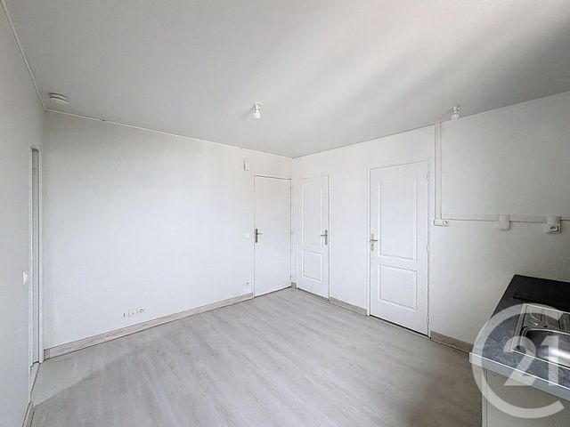 Appartement F2 à louer - 2 pièces - 24.0 m2 - TROYES - 10 - CHAMPAGNE-ARDENNE - Century 21 Martinot Immobilier