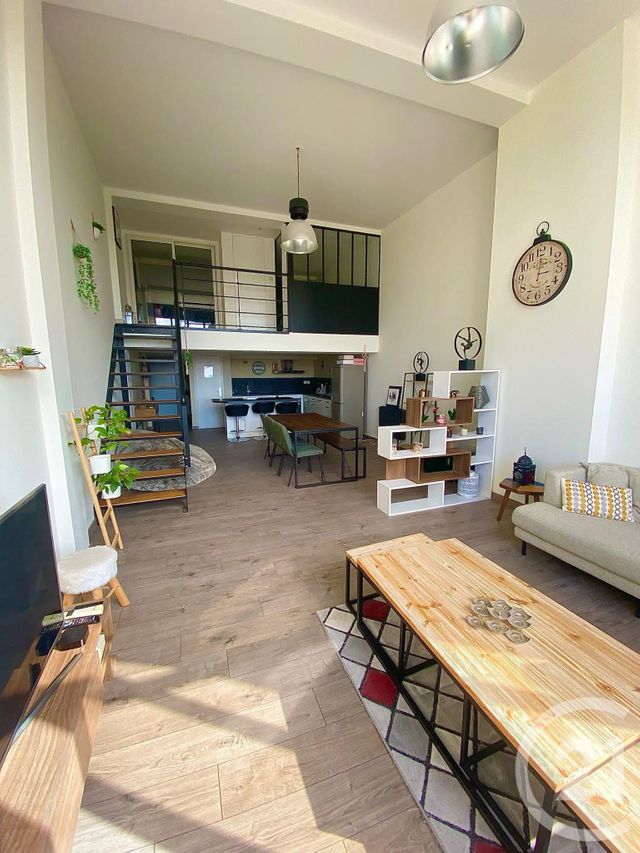 Appartement F3 à louer - 3 pièces - 92.86 m2 - TROYES - 10 - CHAMPAGNE-ARDENNE - Century 21 Martinot Immobilier