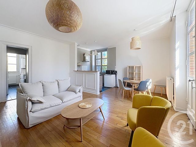 Appartement T3 à louer - 3 pièces - 64.68 m2 - TROYES - 10 - CHAMPAGNE-ARDENNE - Century 21 Martinot Immobilier