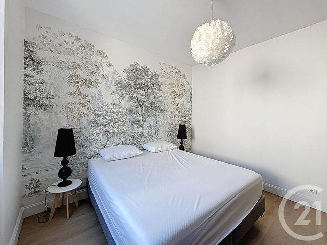 Appartement T3 à louer - 3 pièces - 64.68 m2 - TROYES - 10 - CHAMPAGNE-ARDENNE - Century 21 Martinot Immobilier