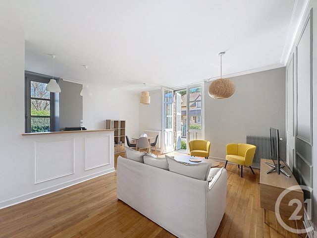 Appartement T3 à louer - 3 pièces - 64.68 m2 - TROYES - 10 - CHAMPAGNE-ARDENNE - Century 21 Martinot Immobilier