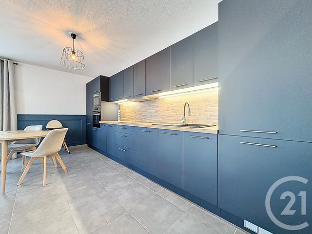 Appartement F3 à vendre - 3 pièces - 62.0 m2 - TROYES - 10 - CHAMPAGNE-ARDENNE - Century 21 Martinot Immobilier