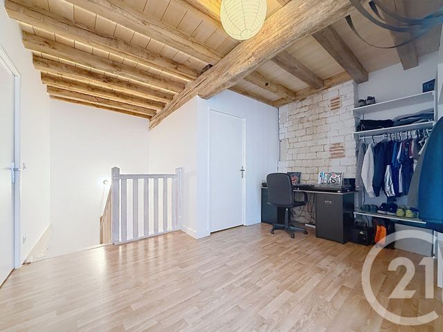 Appartement F3 à louer - 3 pièces - 80.0 m2 - TROYES - 10 - CHAMPAGNE-ARDENNE - Century 21 Martinot Immobilier