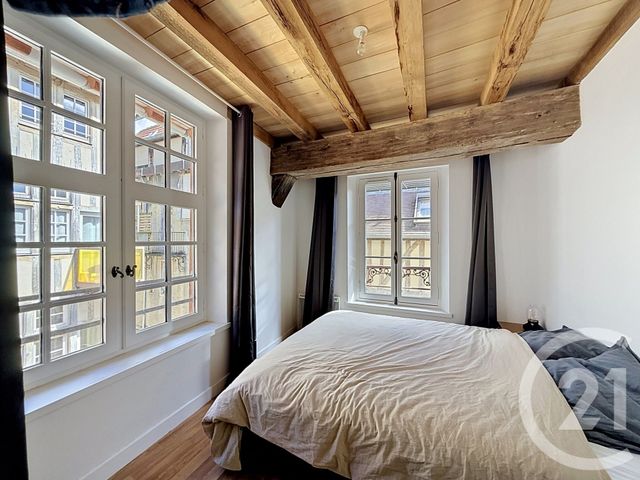 Appartement F3 à louer - 3 pièces - 80.0 m2 - TROYES - 10 - CHAMPAGNE-ARDENNE - Century 21 Martinot Immobilier