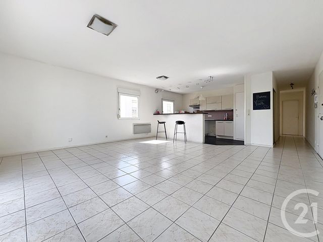 Appartement F3 à vendre - 3 pièces - 73.0 m2 - TROYES - 10 - CHAMPAGNE-ARDENNE - Century 21 Martinot Immobilier