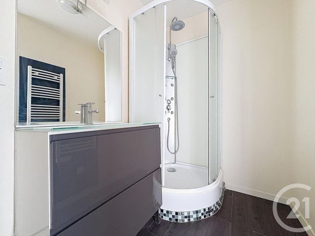 Appartement F3 à vendre - 3 pièces - 73.0 m2 - TROYES - 10 - CHAMPAGNE-ARDENNE - Century 21 Martinot Immobilier