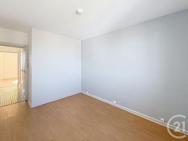 Appartement F4 à louer - 4 pièces - 66.15 m2 - TROYES - 10 - CHAMPAGNE-ARDENNE - Century 21 Martinot Immobilier