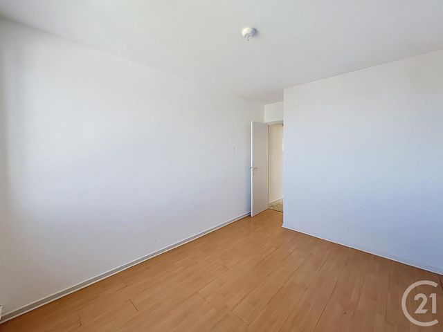 Appartement F4 à louer - 4 pièces - 66.15 m2 - TROYES - 10 - CHAMPAGNE-ARDENNE - Century 21 Martinot Immobilier