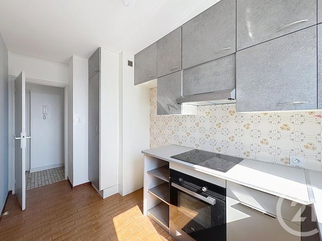 Appartement F4 à louer - 4 pièces - 66.15 m2 - TROYES - 10 - CHAMPAGNE-ARDENNE - Century 21 Martinot Immobilier