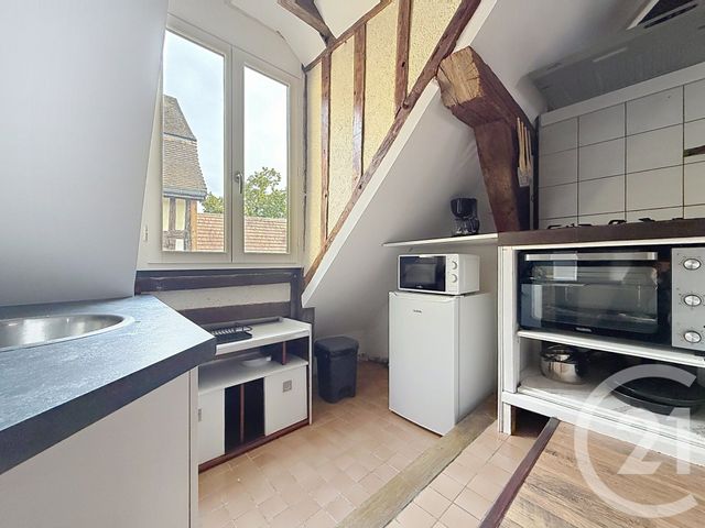 Appartement F2 à louer - 2 pièces - 56.21 m2 - TROYES - 10 - CHAMPAGNE-ARDENNE - Century 21 Martinot Immobilier