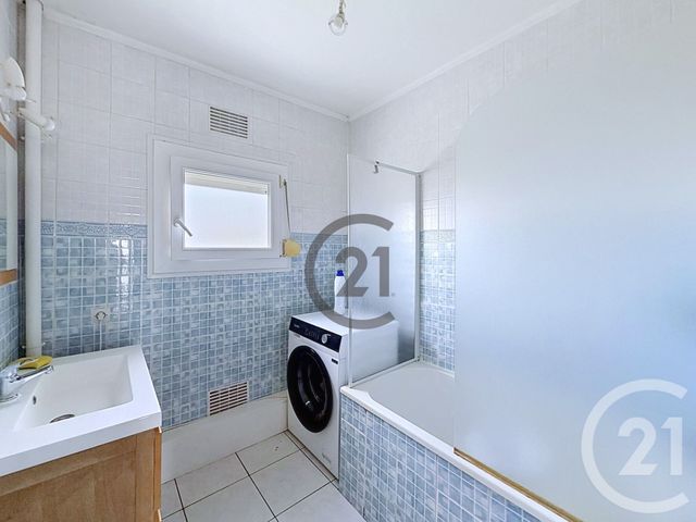 Appartement T4 à vendre - 4 pièces - 76.0 m2 - TROYES - 10 - CHAMPAGNE-ARDENNE - Century 21 Martinot Immobilier