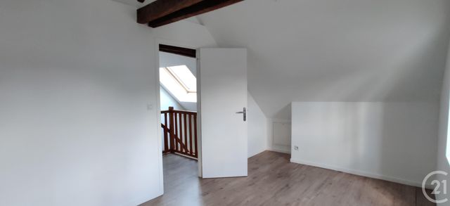 Appartement F3 à louer - 3 pièces - 81.0 m2 - TROYES - 10 - CHAMPAGNE-ARDENNE - Century 21 Martinot Immobilier